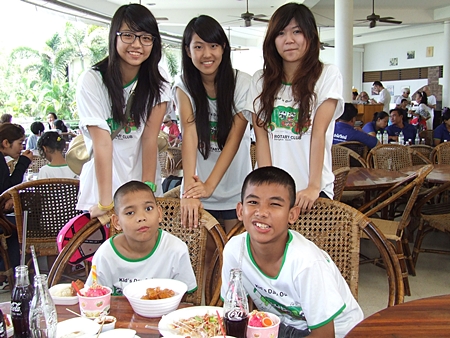 Kind-hearted young women from Bangkok are eager to help those less fortunate.